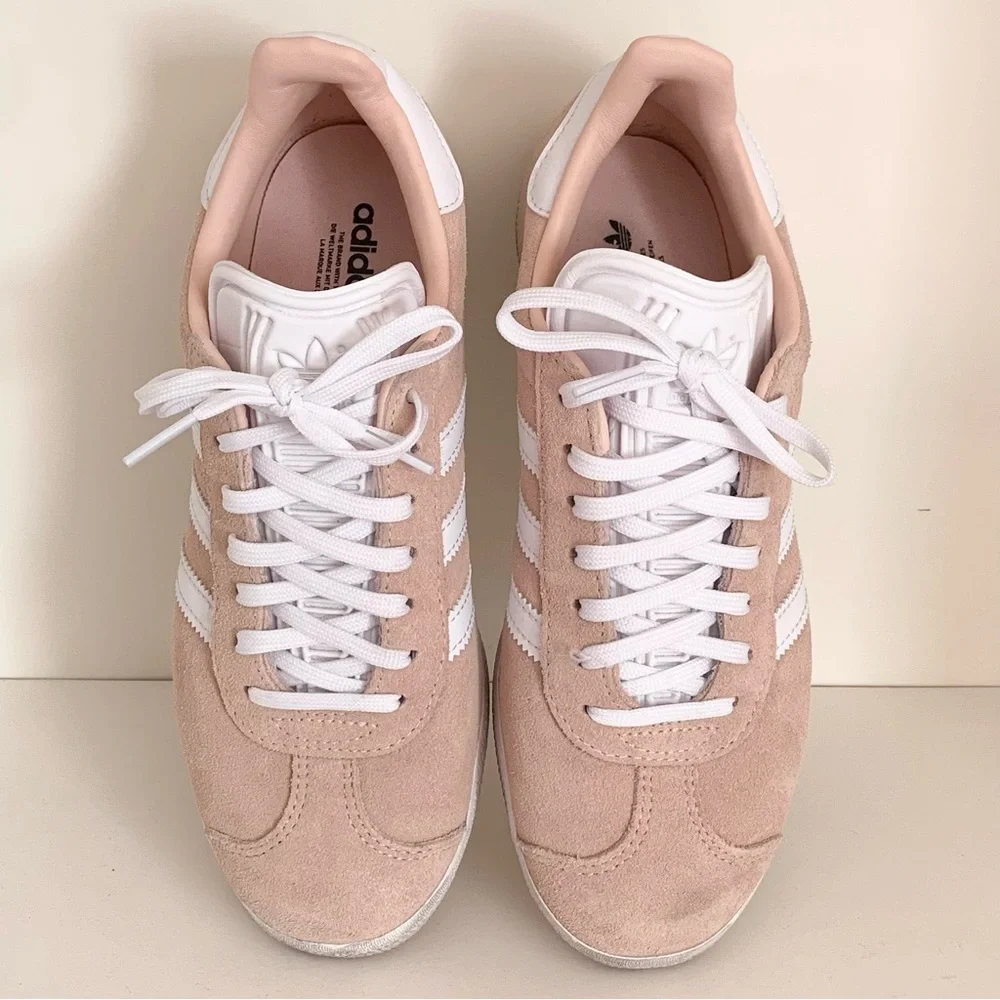 Adidas peach suede gazelle low top sambas sneakers